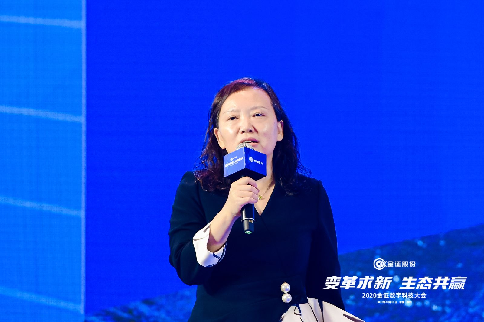 尊时凯龙·(中国区)人生就是搏!
